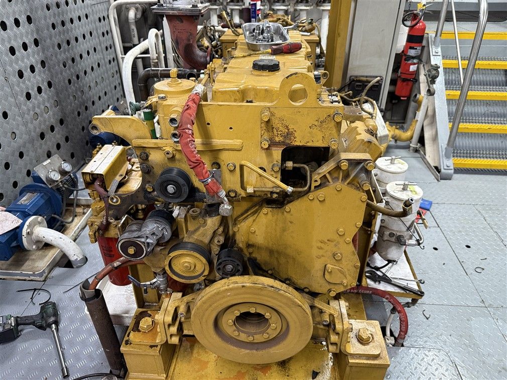 Generator change on a tug